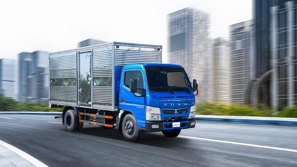 XE TẢI MITSUBISHI FUSO CANTER TF4.9 - 1.99 TẤN - THÙNG 4.45M Tư vấn tận tâm - Mang lại giá trị thực cho Khách hàng
